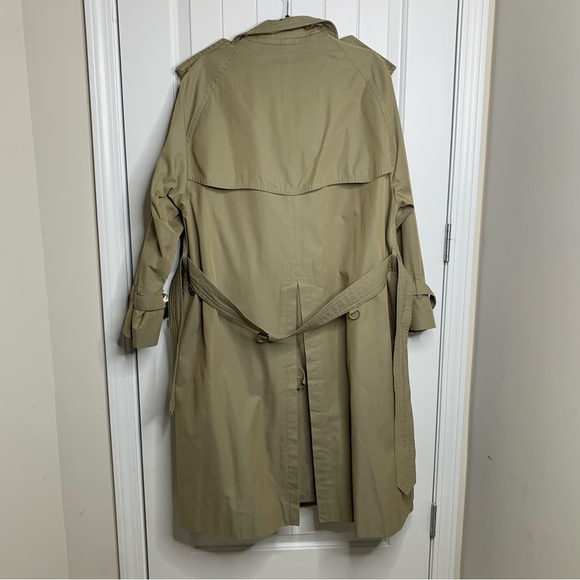 Burberry trench coat size XL - Picture 5 of 16